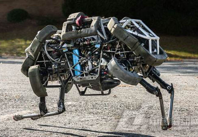 Boston Dynamics著名的机器大狗BigDog